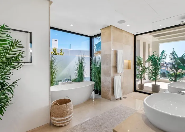 Vacation Marbella I Fleur, Rooftop Hot Tub, Heated Pool, Sauna, Cine, Gym, Sea View, Close To The Estepona