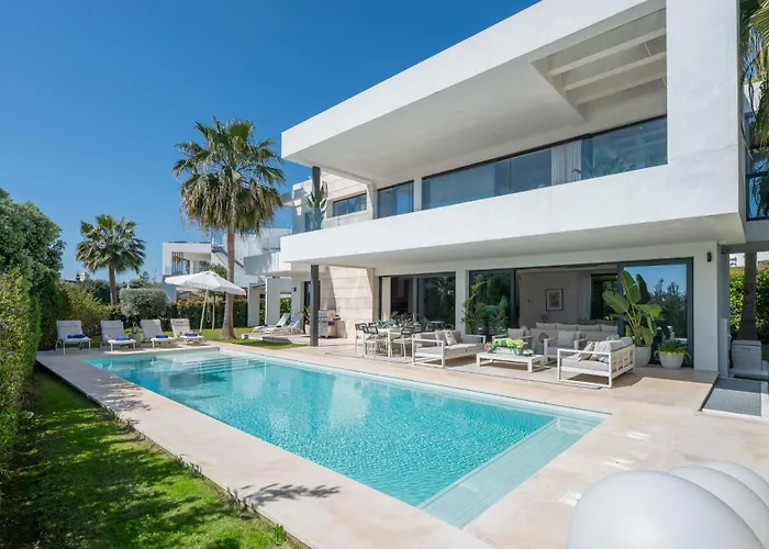 Vacation Marbella I Fleur, Rooftop Hot Tub, Heated Pool, Sauna, Cine, Gym, Sea View, Close To The Estepona