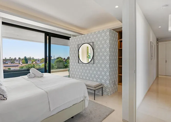 Vacation Marbella I Fleur, Rooftop Hot Tub, Heated Pool, Sauna, Cine, Gym, Sea View, Close To The Villa