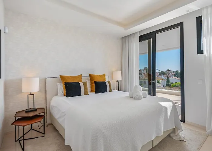 Vacation Marbella I Fleur, Rooftop Hot Tub, Heated Pool, Sauna, Cine, Gym, Sea View, Close To The Villa