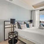 Vacation Marbella I Fleur, Rooftop Hot Tub, Heated Pool, Sauna, Cine, Gym, Sea View, Close To The Vila *